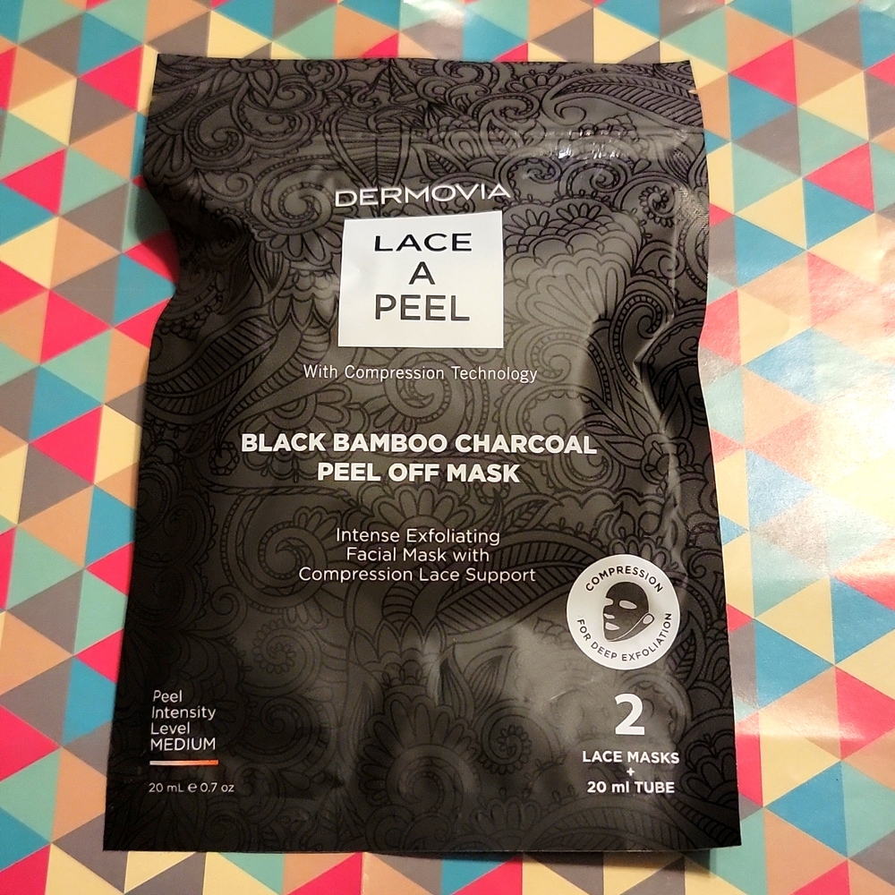 NEW Dermovia Lace A Peel